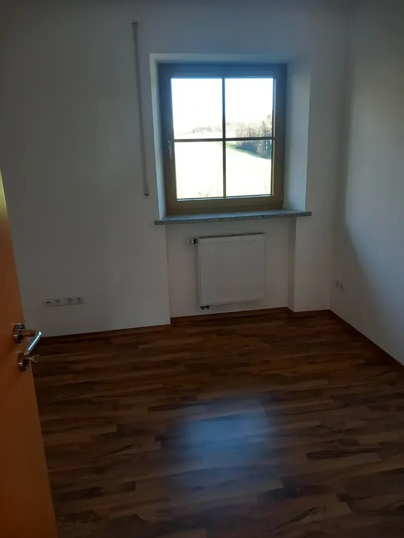 Wohnung zur Miete 700 € 4 Zimmer 96 m²<br/>Wohnfläche ab sofort<br/>Verfügbarkeit Fränking Fränking Lohkirchen 84494