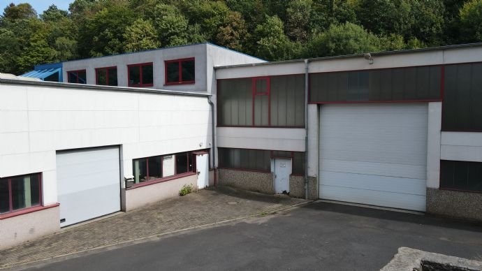 Produktionshalle zur Miete 4,50 € 2.700 m²<br/>Lagerfläche Thal Ruhla 99842