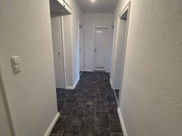 Wohnung zur Miete 479 € 3 Zimmer 65,8 m² 3. Geschoss frei ab 06.03.2026 Weidenstraße 25 Aldenburg Wilhelmshaven 26389