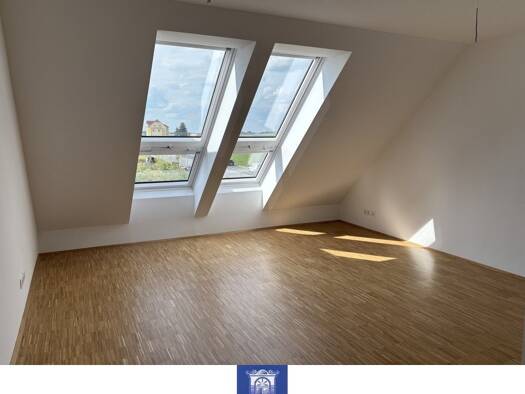 Wohnung zur Miete 530 € 2 Zimmer 39,4 m² Arnsdorf Arnsdorf 01477