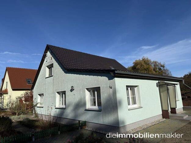 Einfamilienhaus zum Kauf 179.000 € 4 Zimmer 117 m² 1.249 m² Grundstück Zützen Golßen 15938