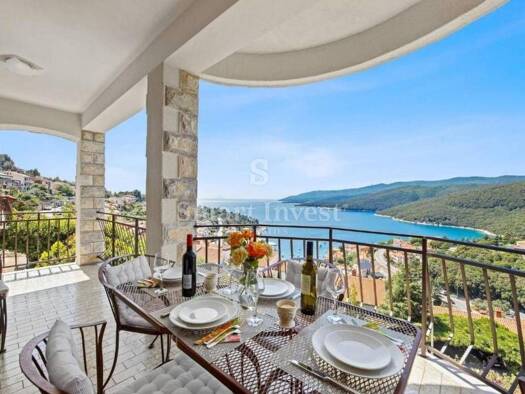 Haus zum Kauf 1.030.000 € 10 Zimmer 360 m² Rabac, Labin Labin