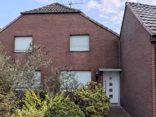Einfamilienhaus zum Kauf 178.500 € 5 Zimmer 140 m² 626 m² Grundstück Bissen Wegberg 41844