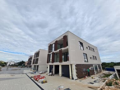 Wohnung zum Kauf 450.000 € 2 Zimmer 111 m² Rovinj center 52210