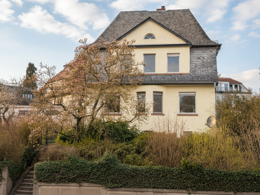 Einfamilienhaus zum Kauf 1.500.000 € 6 Zimmer 145 m² 1.397 m² Grundstück Hofheim 65719