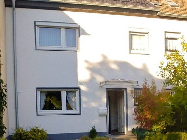 Reihenmittelhaus zur Miete 2.200 € 5 Zimmer 140 m² 238 m² Grundstück frei ab 01.01.2027 Lustheide Bergisch Gladbach 51427