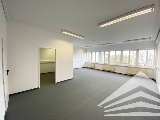 Bürofläche zur Miete 600 € 1 Zimmer 75,2 m² Bürofläche Paul-Hahn-Strasse 1 - 3 Lustenau Linz 4020