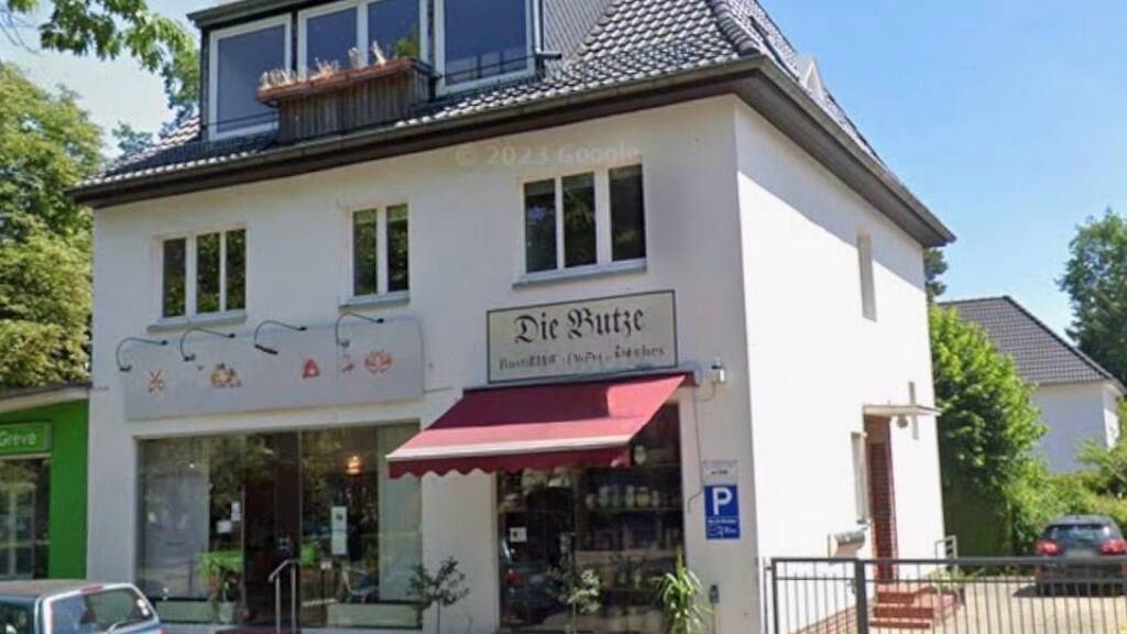 Mehrfamilienhaus zum Kauf provisionsfrei 960.000 € 6 Zimmer 239 m² 538 m² Grundstück Karl-Marx-Straße 50 a Kleinmachnow 14532