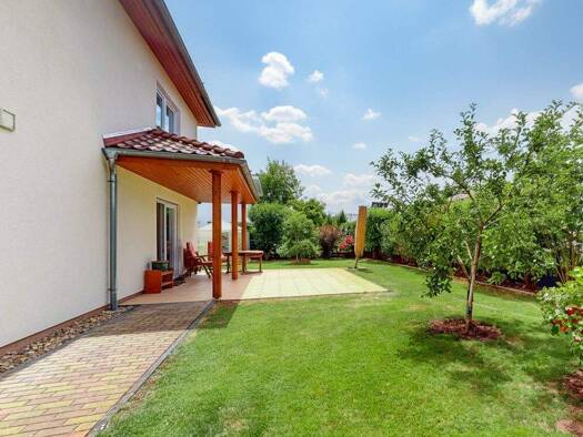 Einfamilienhaus zum Kauf 790.000 € 7 Zimmer 228 m² 605 m² Grundstück frei ab sofort Groß Glienicke Potsdam 14476