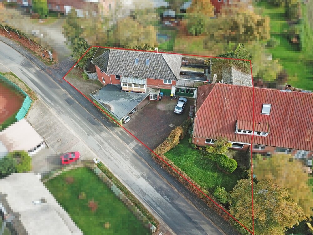 Doppelhaushälfte zum Kauf 249.000 € 11 Zimmer 369 m²<br/>Wohnfläche 910 m²<br/>Grundstück Feldhorst 23858