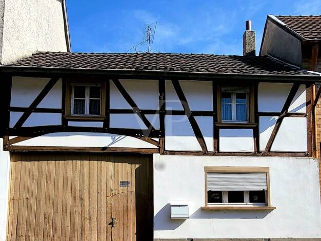 Einfamilienhaus zum Kauf 159.000 € 7 Zimmer 160 m² 224 m² Grundstück Gelsdorf Grafschaft 53501