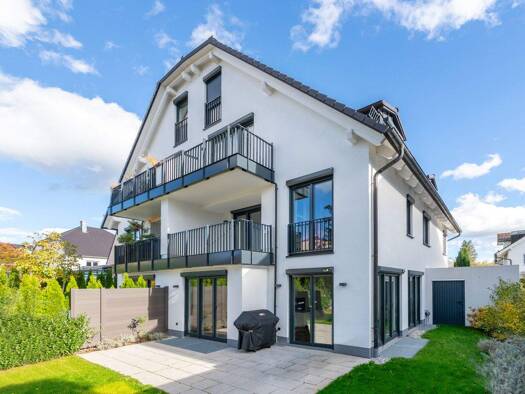 Doppelhaushälfte zur Miete 5.890 € 7 Zimmer 241 m² 283 m² Grundstück Bogenhausen München 81929