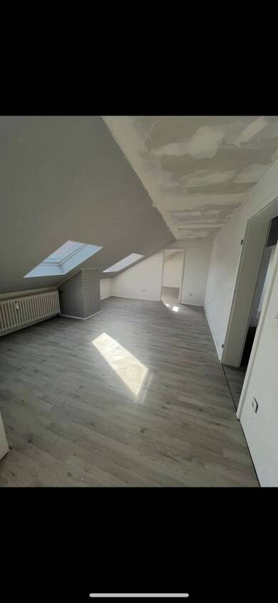 Wohnung zur Miete 820 € 3 Zimmer 76 m² Geschoss 2/2 frei ab 01.10.2025 Gartenstadt / Stadtbezirk 414 Ludwigshafen am Rhein 67065