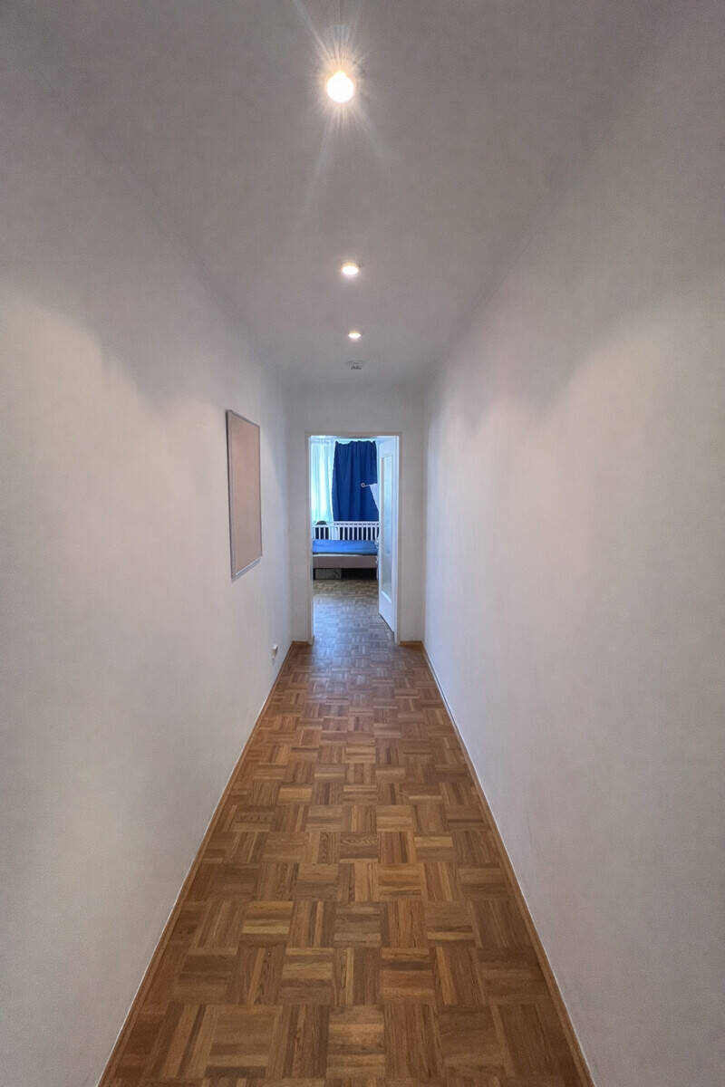 Immobilie in Halstenbek - Modernes Apartment mit Balkon - direkt an der S-Bahn! - Bild 2