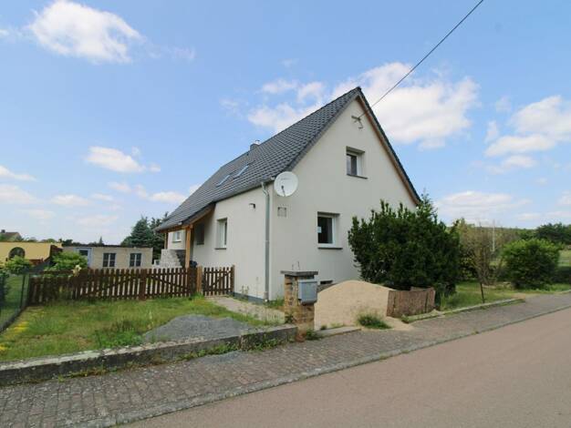 Einfamilienhaus zum Kauf 345.000 € 6 Zimmer 140 m² 1.960 m² Grundstück Jeber-Bergfrieden Coswig 06868