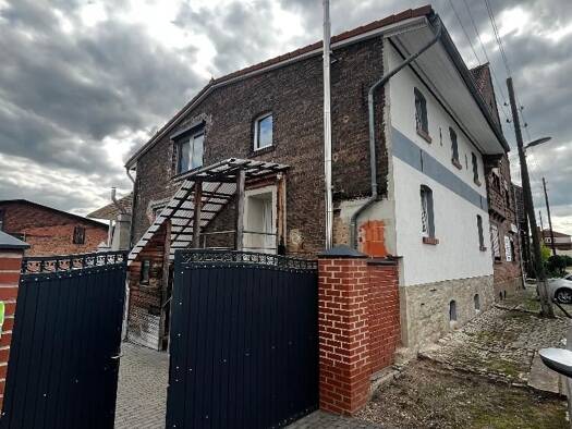 Einfamilienhaus zum Kauf 119.000 € 4 Zimmer 160 m² 295 m² Grundstück frei ab sofort Roßleben 06571