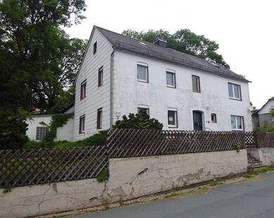 Einfamilienhaus zum Kauf 110.000 € 6 Zimmer 150 m² 790 m² Grundstück Neuhaus Selbitz 95152