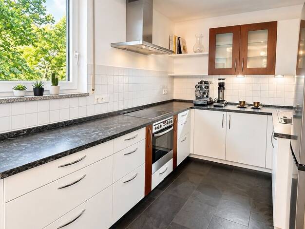 Wohnung zur Miete 2.500 € 4 Zimmer 94 m² 1. Geschoss frei ab 01.10.2026 Thalk.Obersendl.-Forsten-Fürstenr.-Solln München 81379