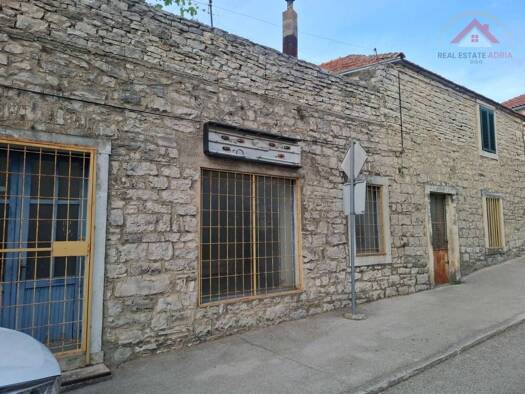 Haus zum Kauf 200.000 € 1 Zimmer 259 m² Benkovac