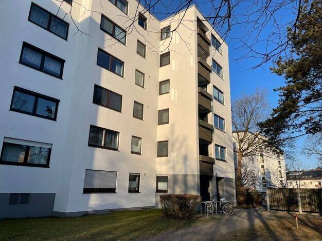 Studio zum Kauf 149.000 € 1 Zimmer 33 m² 5. Geschoss frei ab 01.05.2026 Lechhausen Augsburg / Lechhausen 86165