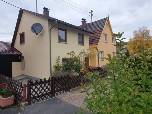 Haus zum Kauf 80.000 € 2 Zimmer 93 m² 111 m² Grundstück Oberschüpf Boxberg 97944