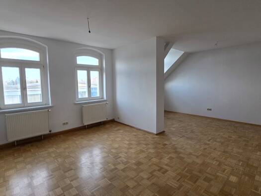 Wohnung zur Miete 319 € 2 Zimmer 63,8 m² 10. Geschoss frei ab sofort Marienberger Straße 22 Altchemnitz Chemnitz 09125