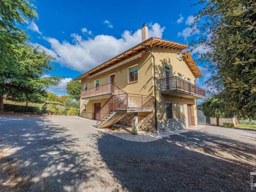 Haus zum Kauf 450.000 € 3 Zimmer 300 m² 7.000 m² Grundstück frei ab sofort Montepulciano