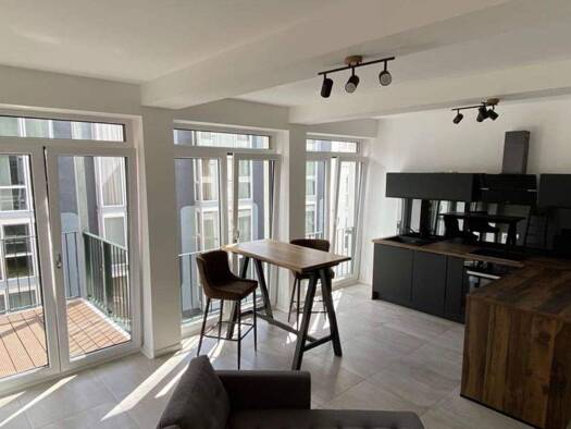 Studio zur Miete 850 € 2 Zimmer 46 m² 3. Geschoss Henriettenstr 2 Stadtkern Essen 45127