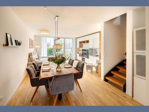 Haus zur Miete Wohnen auf Zeit 2.800 € 4,5 Zimmer 135 m² frei ab 14.08.2025 Neufahrn Neufahrn b. Freising 85375