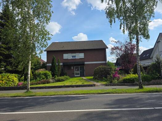 Einfamilienhaus zum Kauf provisionsfrei 745.000 € 8 Zimmer 200 m² 1.132 m² Grundstück frei ab sofort Biemenhorst Bocholt 46395