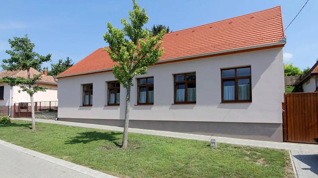 Mehrfamilienhaus zum Kauf 315.500 € 4 Zimmer 125 m² 740 m² Grundstück Hévíz 8380