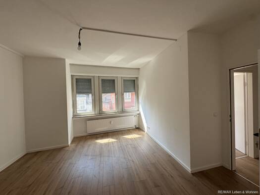 Wohnung zur Miete 2.610 € 7 Zimmer 145 m² 2. Geschoss frei ab 01.09.2026 Innenstadt Pfersee 86152