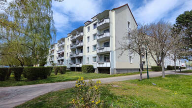 Wohnung zur Miete 305 € 3 Zimmer 46,9 m² 4. Geschoss frei ab 01.07.2025 Rigaer Straße 15 Anklam Anklam 17389
