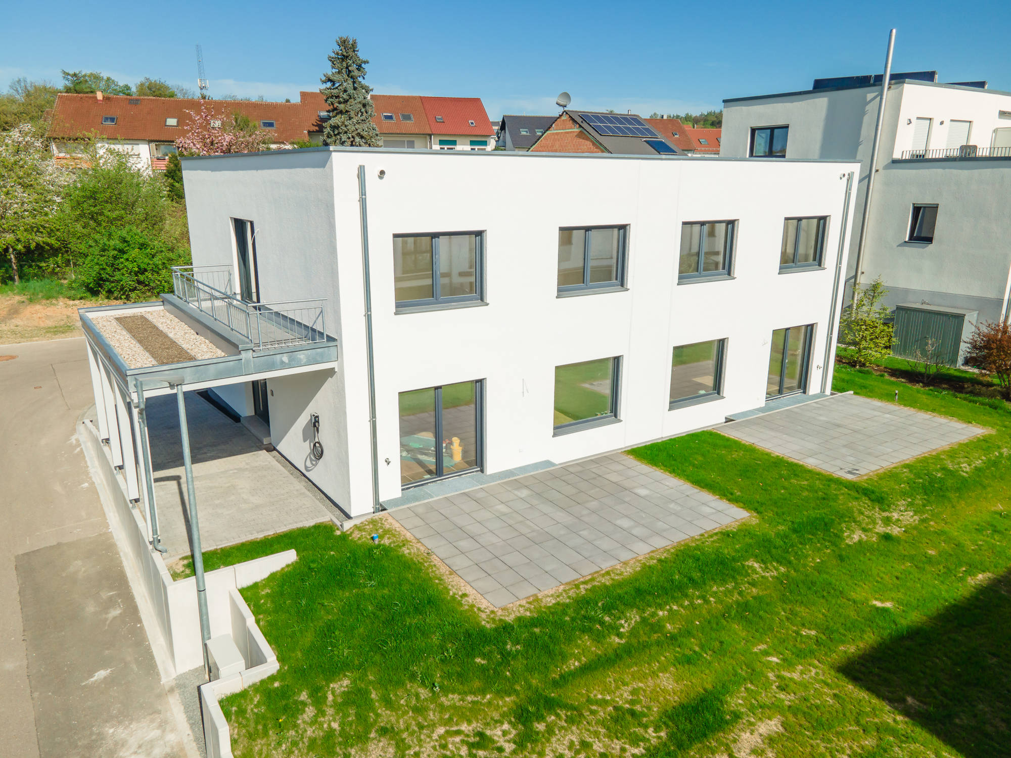 Doppelhaushälfte zur Miete 2.200 € 4,5 Zimmer 126,9 m²<br/>Wohnfläche 285 m²<br/>Grundstück Plochingen / Stumpenhof 73207