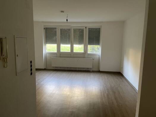 Wohnung zum Kauf provisionsfrei 120.000 € 1 Zimmer 30 m² Geschoss EG/4 Heuchelhof Würzburg 97084