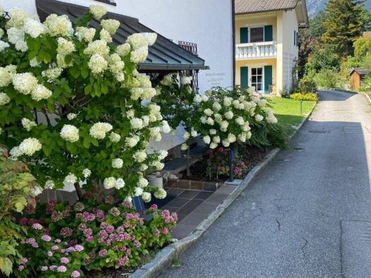 Haus zum Kauf 1.750.000 € 10 Zimmer 1.250 m² Grundstück Bayerisch Gmain 83457