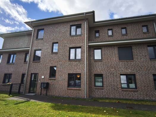 Wohnung zur Miete 1.300 € 4 Zimmer 92,5 m² 1. Geschoss Heist 25492