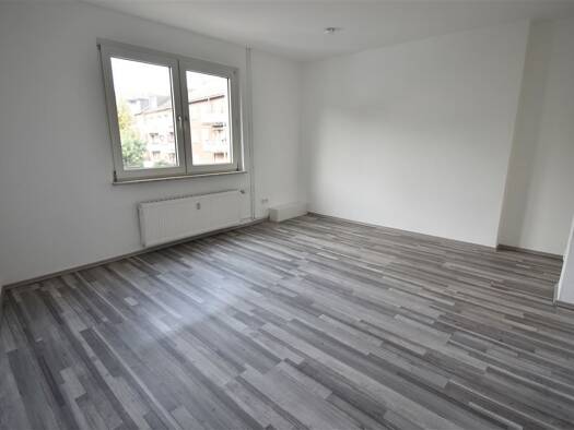 Wohnung zur Miete 790 € 4 Zimmer 81,8 m² 1. Geschoss frei ab 01.11.2026 Horststr. 51 Untermeiderich Duisburg 47137
