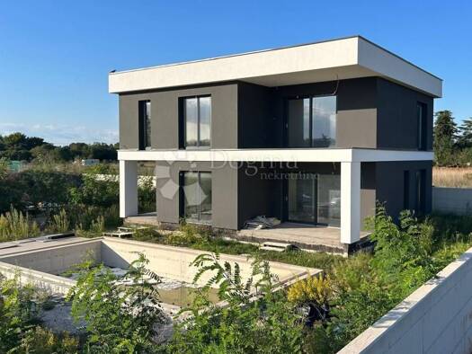 Haus zum Kauf 690.000 € 5 Zimmer 179 m² Stinjan, Pula Tinjan