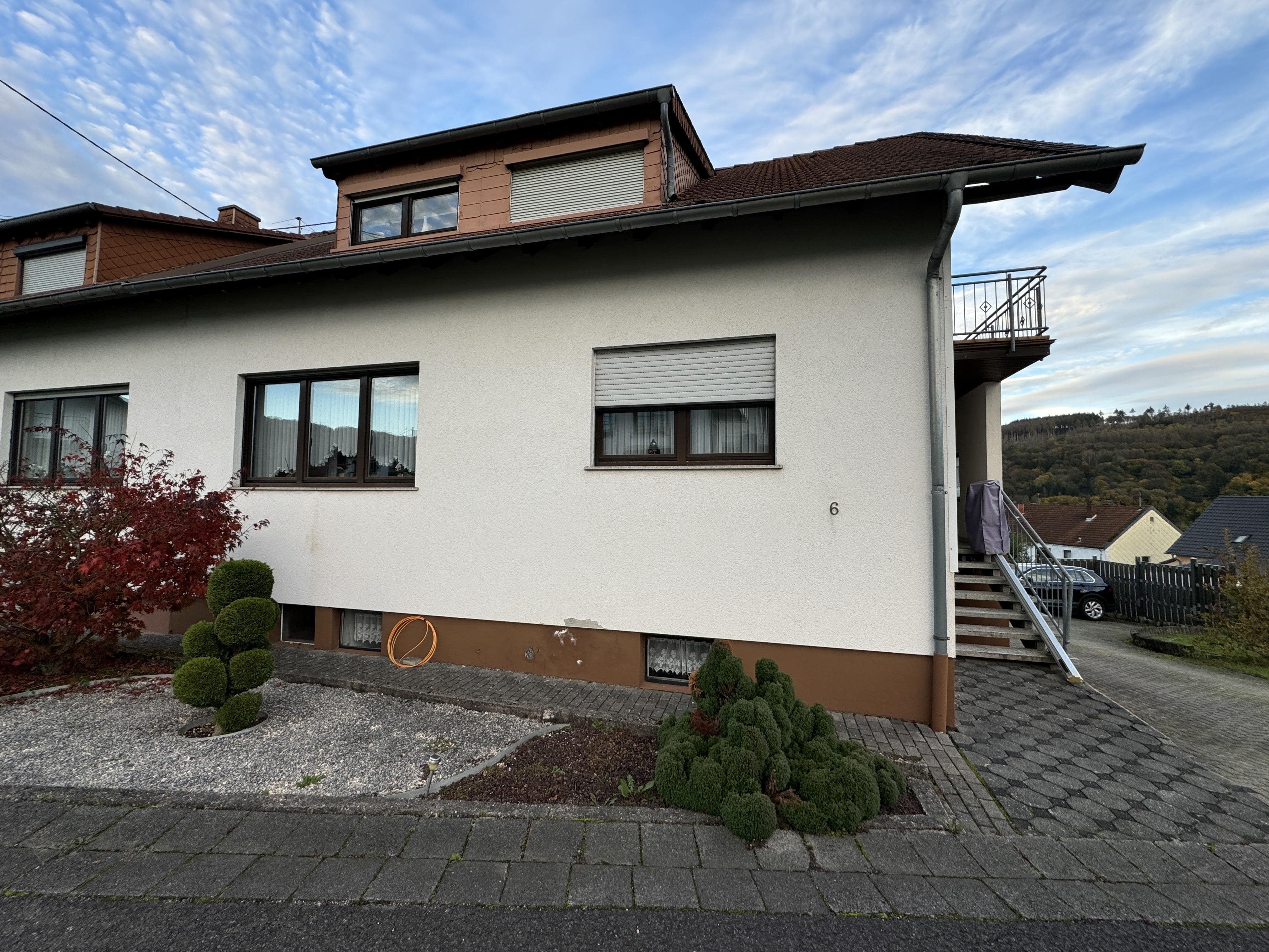 Doppelhaushälfte zum Kauf 198.000 € 6 Zimmer 163 m²<br/>Wohnfläche 800 m²<br/>Grundstück Kastel Nonnweiler 66620