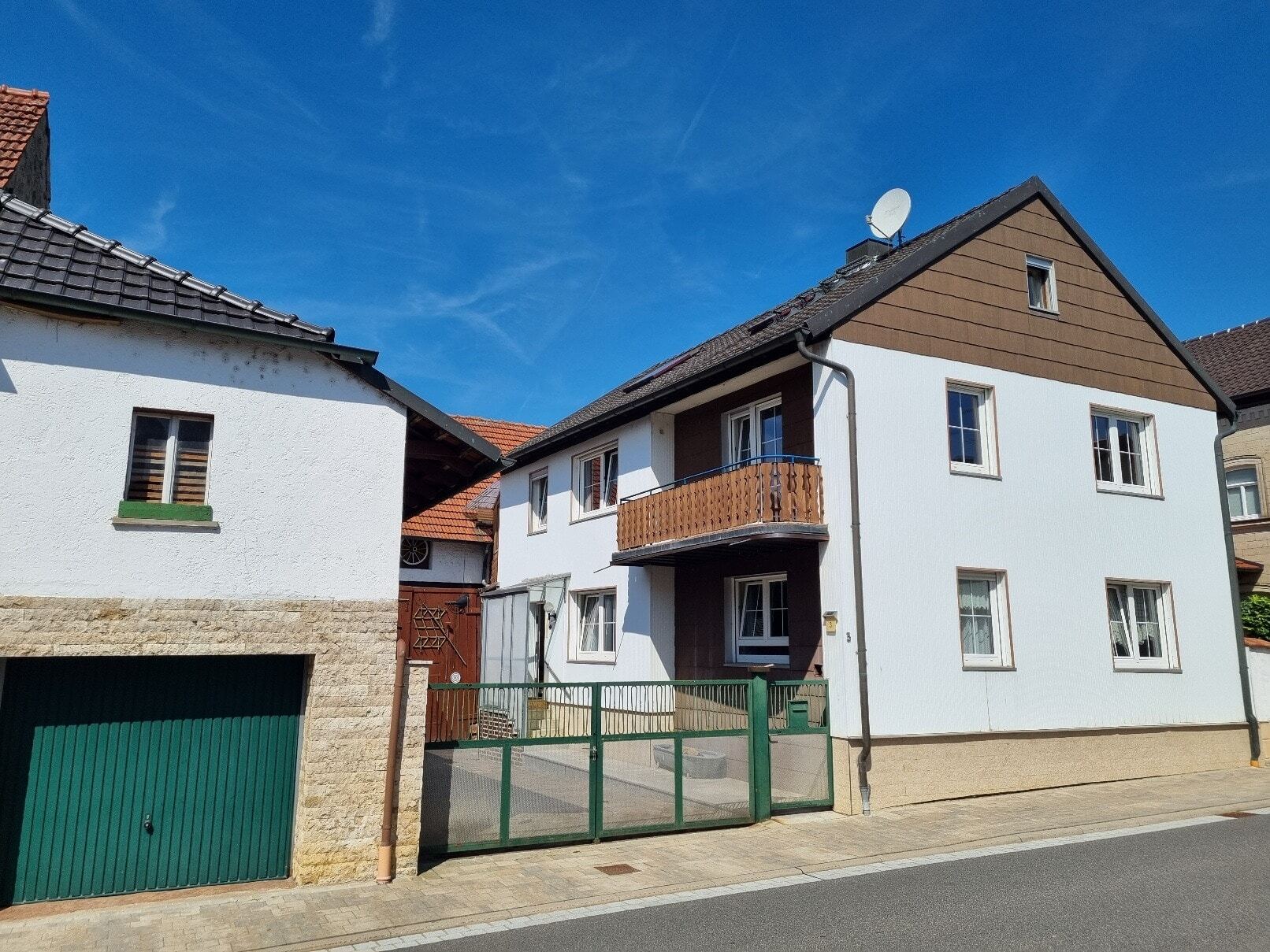 Einfamilienhaus zum Kauf 260.000 € 6 Zimmer 150 m²<br/>Wohnfläche 410 m²<br/>Grundstück ab sofort<br/>Verfügbarkeit Untertheres Theres 97531