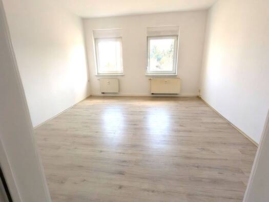 Wohnung zur Miete 449 € 3 Zimmer 69 m² 1. Geschoss frei ab 01.01.2027 Altenbacher Straße 2 Bennewitz Bennewitz 04828