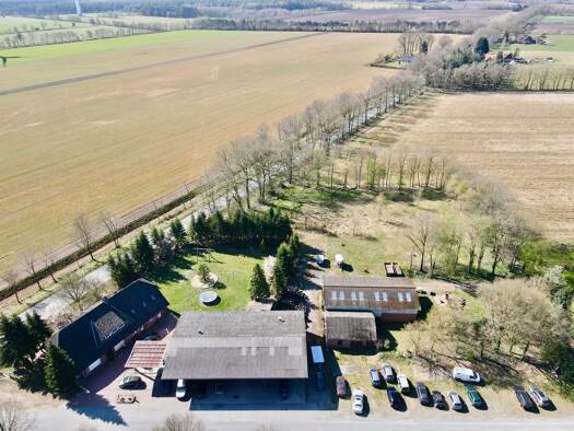 Mehrfamilienhaus zum Kauf 595.000 € 203 m² 9.165 m² Grundstück Ohrtermersch Bippen / Ohrtermersch 49626