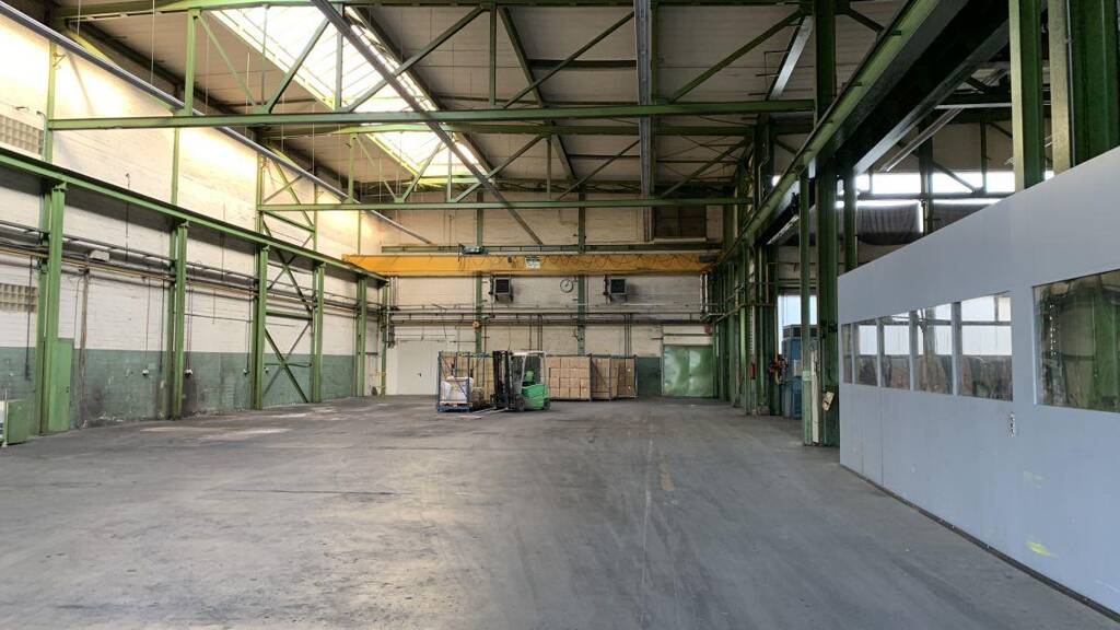 Lagerhalle zur Miete 4.850 m² Lagerfläche teilbar ab 1.552 m² Wethmar Lünen 44534