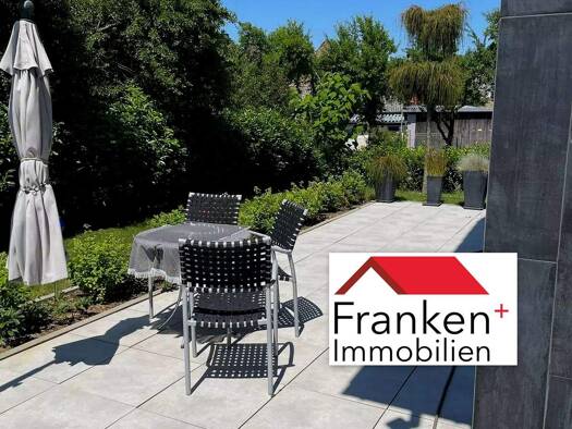 Einfamilienhaus zum Kauf 585.000 € 5 Zimmer 150 m² 746 m² Grundstück frei ab 01.10.2026 Oberschwarzach Oberschwarzach 97516