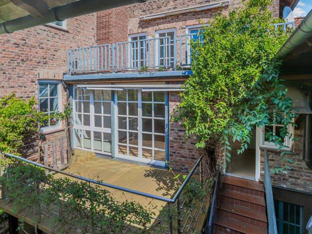 Mehrfamilienhaus zum Kauf 799.000 € 7 Zimmer 255 m² 450 m² Grundstück Friedrichsdorf Friedrichsdorf 61381