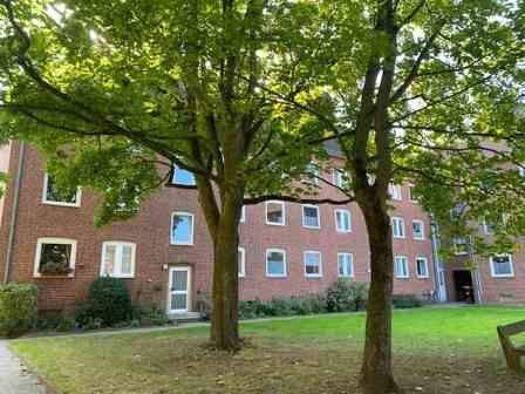 Wohnung zur Miete 630 € 2 Zimmer 54 m² 2. Geschoss frei ab 01.03.2026 Eduard-Adler-Str. 3 Wik Kiel 24106