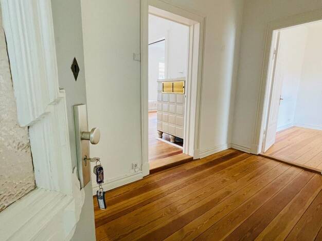 Wohnung zur Miete 849 € 3 Zimmer 84,2 m² 1. Geschoss frei ab sofort Friesische Straße 27 a Friesischer Berg Friesischer Berg 24937