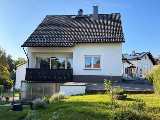 Einfamilienhaus zum Kauf 265.000 € 5 Zimmer 120 m² 505 m² Grundstück frei ab 01.03.2026 Hetzbach Oberzent 64760