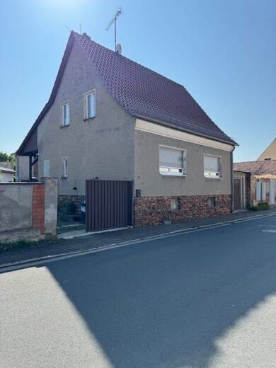 Einfamilienhaus zum Kauf 85.600 € 6 Zimmer 145,6 m² 360 m² Grundstück frei ab sofort Lange Straße 69 Schlieben Schlieben 04936